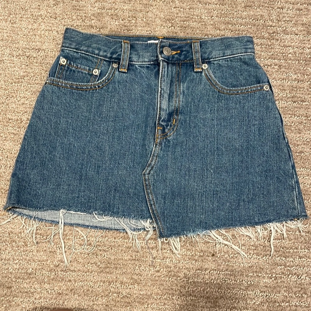 Aritzia Tna Denim Mini Skirt (00)